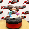 Romantic Kissing Couple Solar Toy
