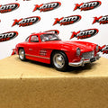 Mercedes-Benz 300 SL Gullwing Die-Cast Model Car (Red)